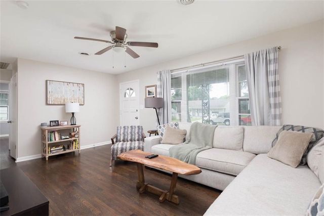 9103 Central Street, Kansas City, MO 64114