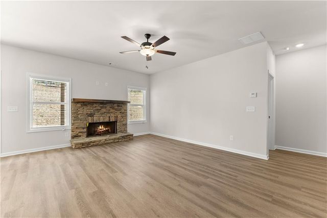 6405 River Plantation Drive, Lula, GA 30554