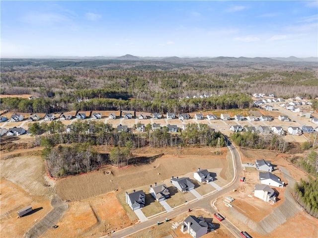 6405 River Plantation Drive, Lula, GA 30554