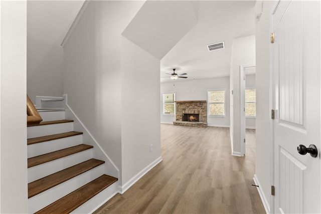 6405 River Plantation Drive, Lula, GA 30554