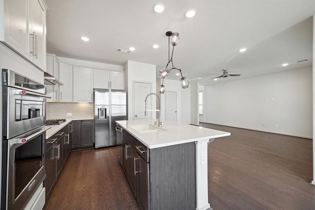 5126 Emma Forest Street, Houston, TX 77018