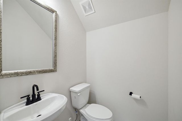 5126 Emma Forest Street, Houston, TX 77018