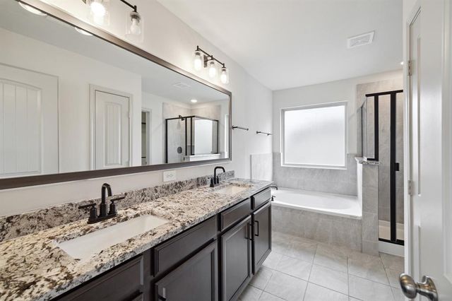 5126 Emma Forest Street, Houston, TX 77018