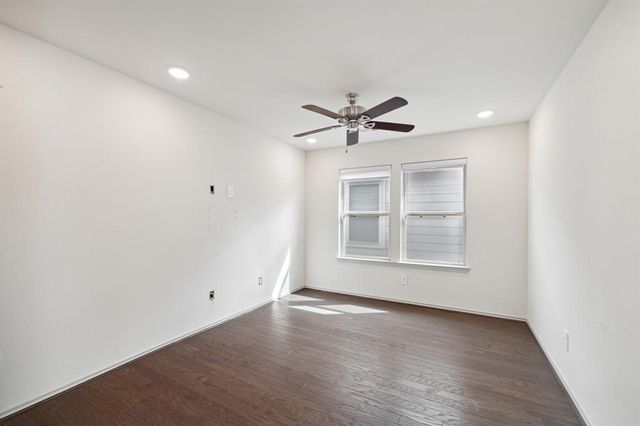 5126 Emma Forest Street, Houston, TX 77018