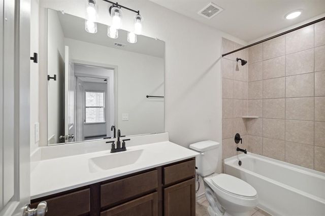 5126 Emma Forest Street, Houston, TX 77018