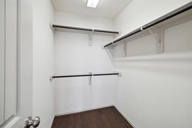 5126 Emma Forest Street, Houston, TX 77018