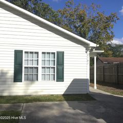 2107 Dexter Street, Wilmington, NC 28403