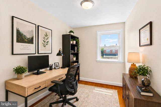2233 FIRETHORN RD, Baltimore, MD 21220