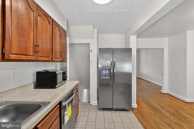 2233 FIRETHORN RD, Baltimore, MD 21220