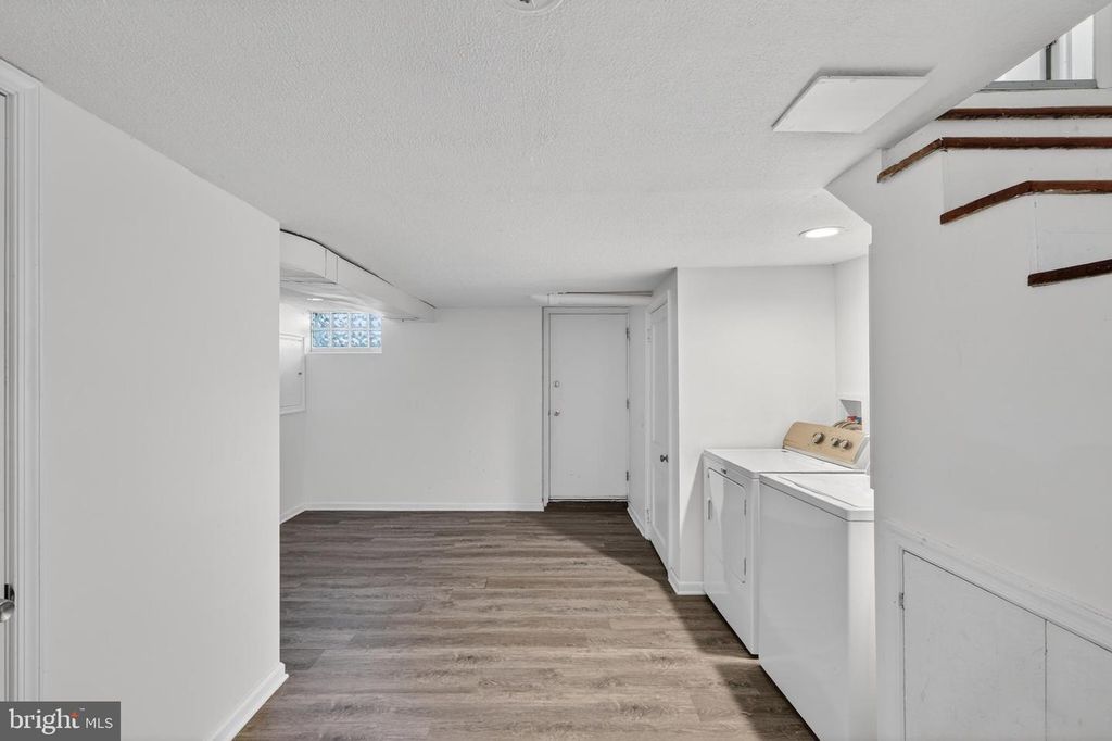 Image 32 of property listing at 2233 FIRETHORN RD, Baltimore, MD 21220