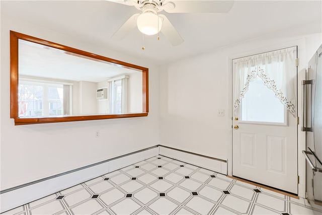 47 Dartmouth Avenue, East Providence, RI 02915