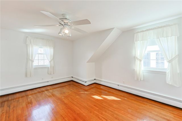 47 Dartmouth Avenue, East Providence, RI 02915