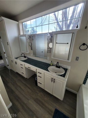 1951 Jim Haworth Court, Logandale, NV 89021