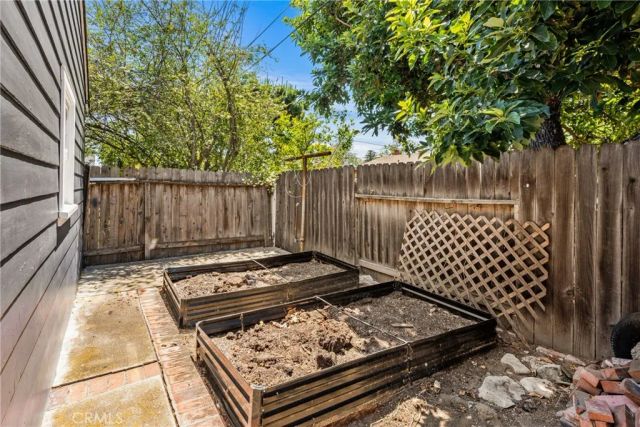 1112 N Lowell, Santa Ana, CA 92703