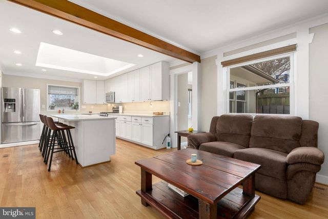 9329 HARVEY RD, Silver Spring, MD 20910