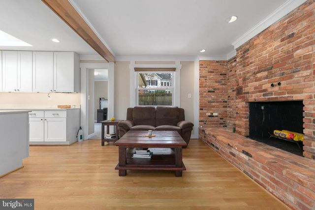 9329 HARVEY RD, Silver Spring, MD 20910