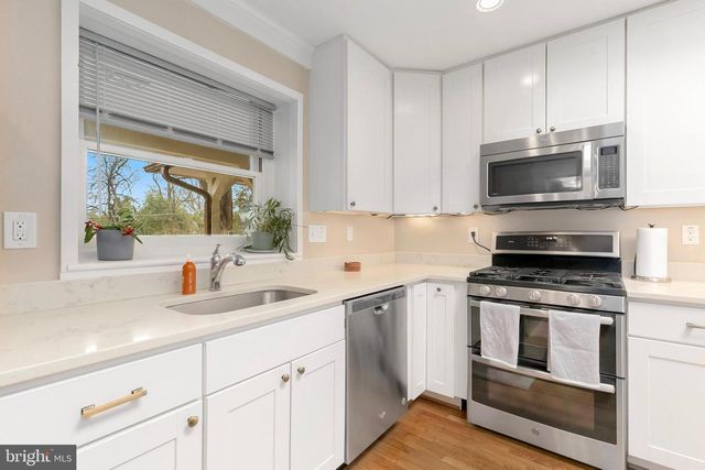 9329 HARVEY RD, Silver Spring, MD 20910