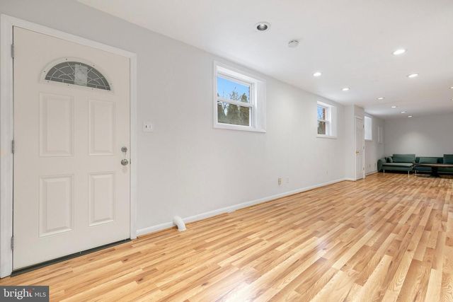 9329 HARVEY RD, Silver Spring, MD 20910