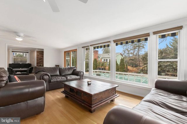 9329 HARVEY RD, Silver Spring, MD 20910