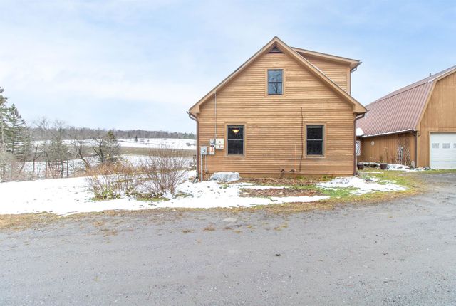 199 Hardwick Farms Road, Hardwick, VT 05836