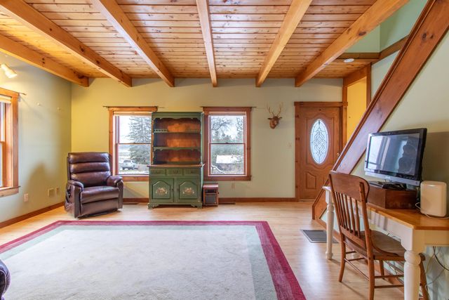 199 Hardwick Farms Road, Hardwick, VT 05836