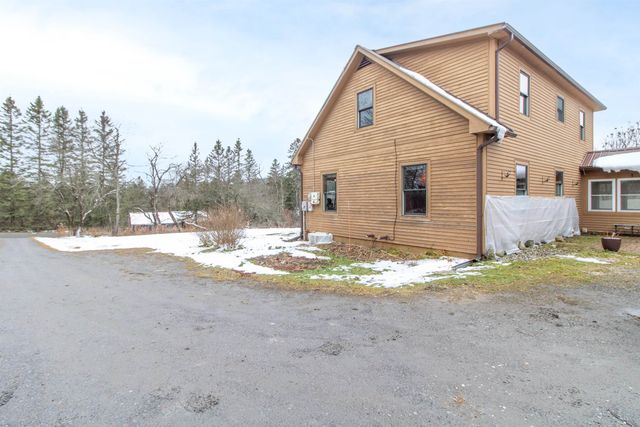 199 Hardwick Farms Road, Hardwick, VT 05836