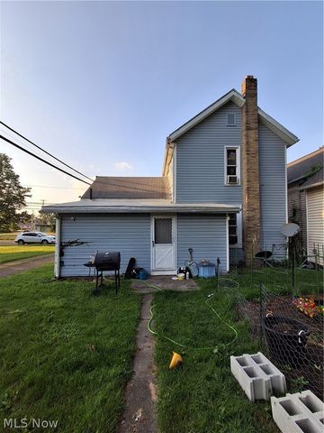 1412 4th Street NE, Canton, OH 44704