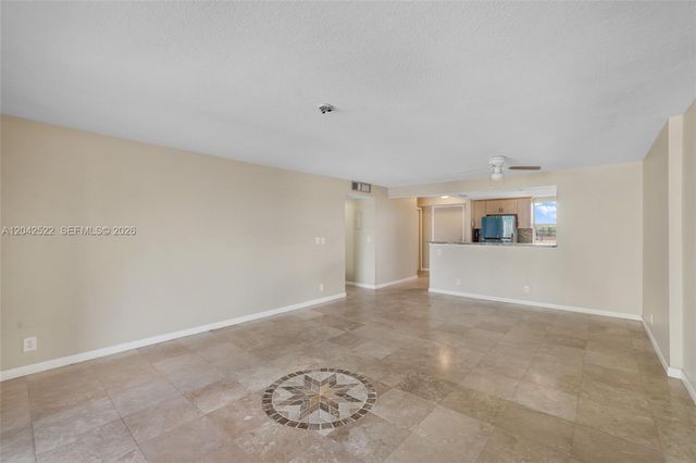 321 SE 3rd St 408, Dania Beach, FL 33004