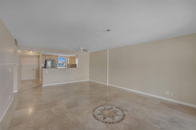 321 SE 3rd St 408, Dania Beach, FL 33004