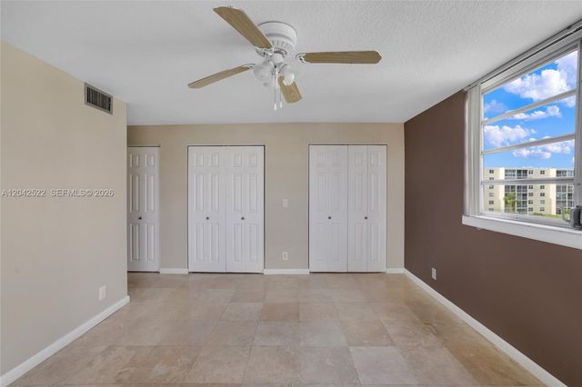 321 SE 3rd St 408, Dania Beach, FL 33004