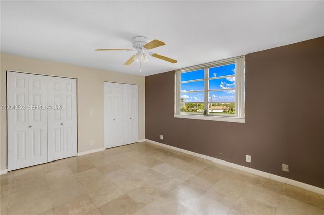 321 SE 3rd St 408, Dania Beach, FL 33004