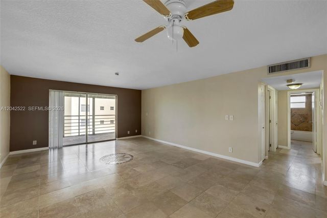321 SE 3rd St 408, Dania Beach, FL 33004