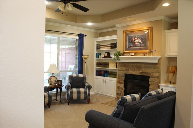 2131 Deer Run, Denison, TX 75020