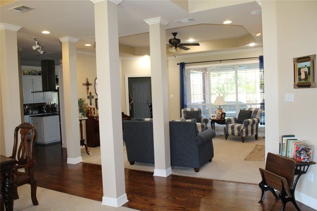 2131 Deer Run, Denison, TX 75020