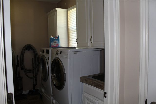 2131 Deer Run, Denison, TX 75020