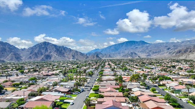 51685 Avenida Herrera, La Quinta, CA 92253