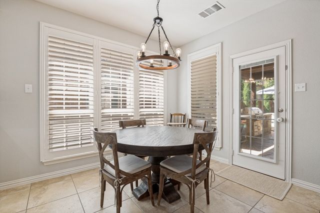 1300 Burnett Drive, Lantana, TX 76226
