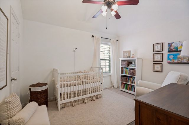 1300 Burnett Drive, Lantana, TX 76226