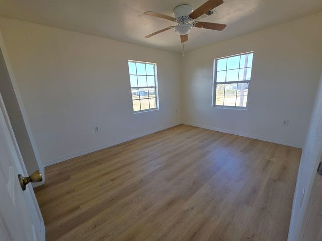 405 Blue Water Boulevard, Sargent, TX 77414