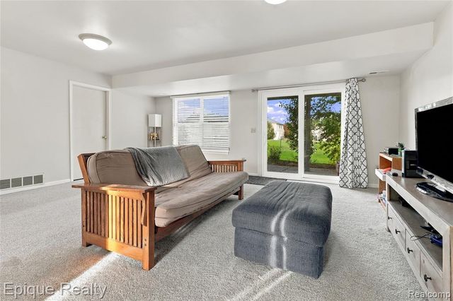 5063 Blue Spruce Drive, Ypsilanti, MI 48197