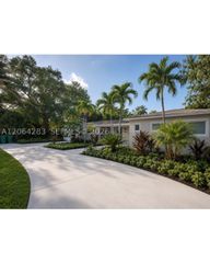 7025 SW 71st Ct 7025, Miami, FL 33143