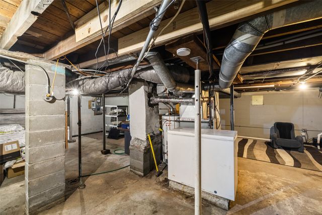 923 Virginia Avenue, Des Moines, IA 50315