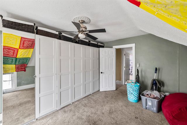 923 Virginia Avenue, Des Moines, IA 50315