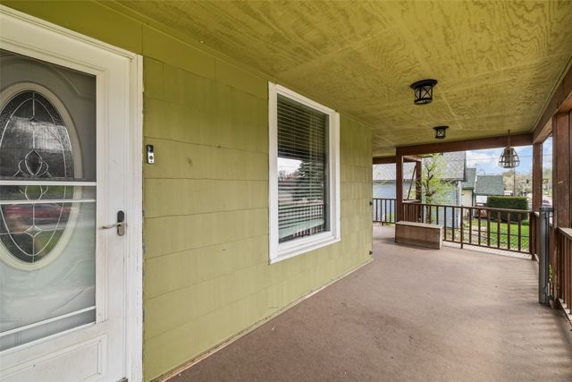 923 Virginia Avenue, Des Moines, IA 50315