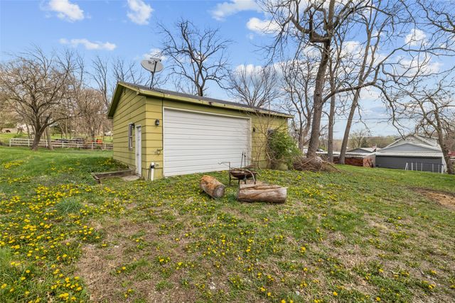 923 Virginia Avenue, Des Moines, IA 50315