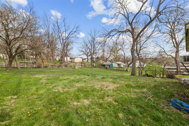 923 Virginia Avenue, Des Moines, IA 50315