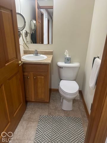 8930 Stepping Stone Way, Avon, IN 46123