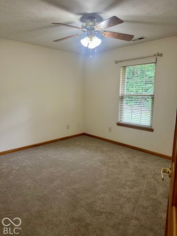 8930 Stepping Stone Way, Avon, IN 46123