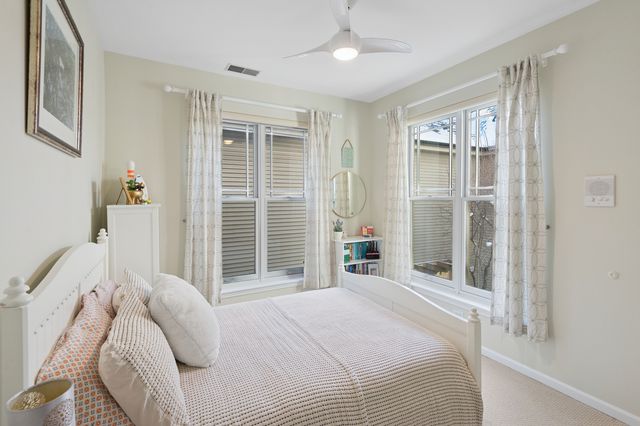 1518 N North Park Street, Chicago, IL 60610