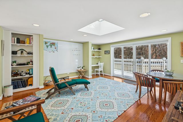 1518 N North Park Street, Chicago, IL 60610